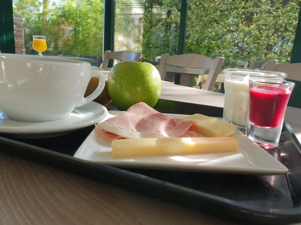 Brit Hotel Du Moulin De La Pioline - La Table A Fromages Aix-en-Provence Zewnętrze zdjęcie